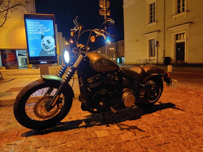 FXBB alyvuoginis Street Bob M8