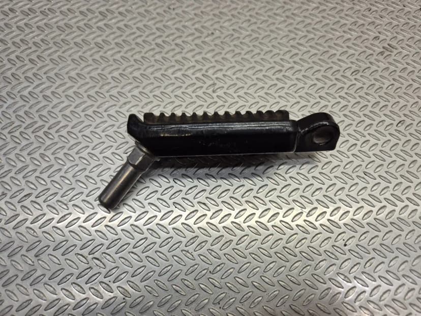 Harley Davidson Front Left Footrest / Peg