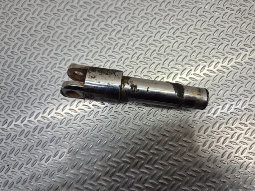 Harley Davidson Footrest Peg Mount Bracket / Support