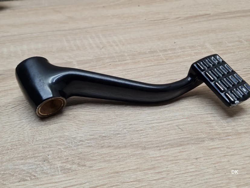 Harley Davidson Sportster XL 1200 T Super Low 2014 Rear Brake Lever / Pedal