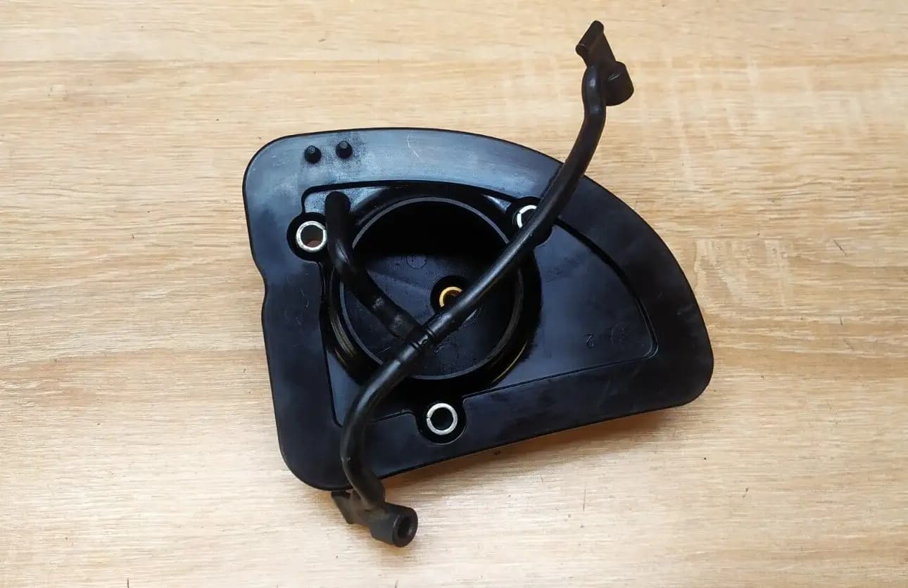 Harley Davidson Touring 17 - later Air Cleaner Element and breather 29400212 