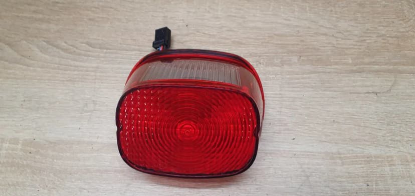 Harley Davidson Dyna Wide Glide Rear Tail Light 6837003