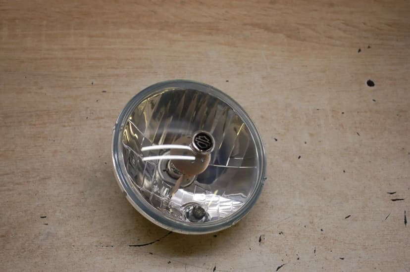 Harley Davidson SOFTAIL DYNA XL  SPORTSTER head light  headlight 68341-05A