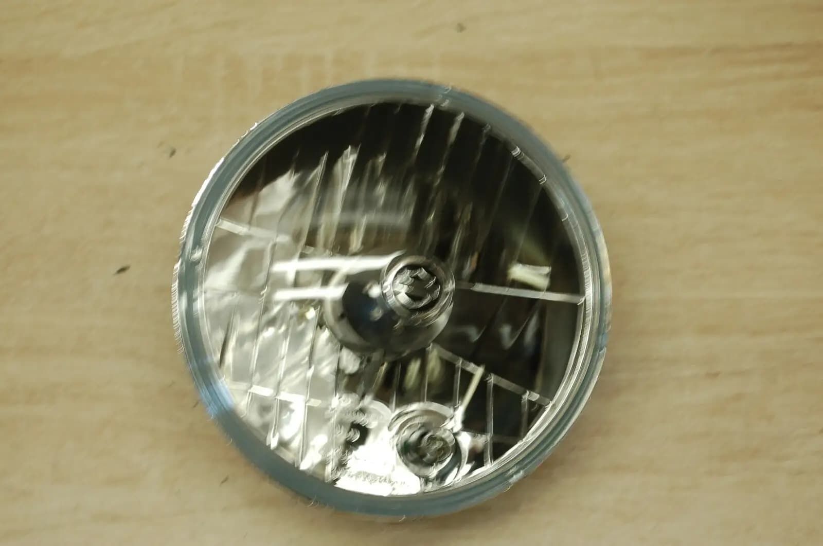 Harley Davidson SOFTAIL / DYNA XL / SPORTSTER head light / headlight 68335-05A