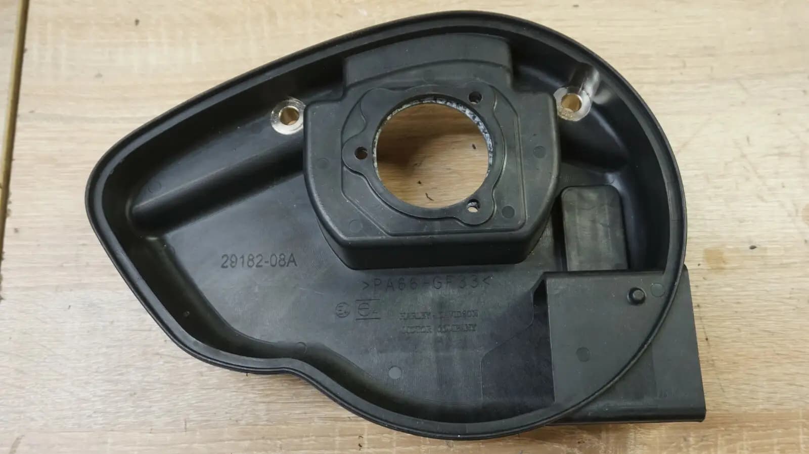 HARLEY DYNA FAT BOB AIR INTAKE BACK BACKING PLATE 29182-08A 