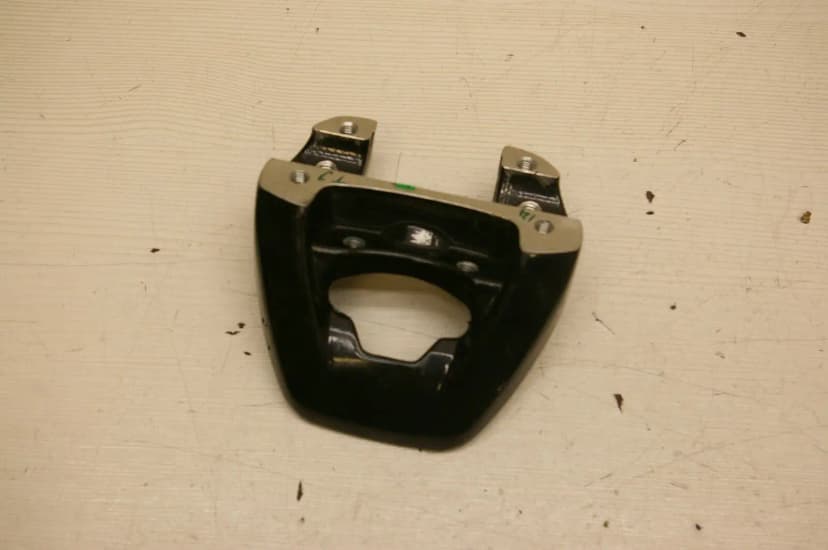 Harley Davidson Handlebar Mount Bracket / Clamp Riser
