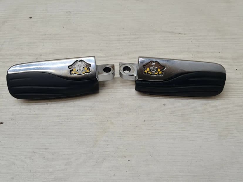 Harley Davidson Hog Harley Owners Group Footrests / Pegs 