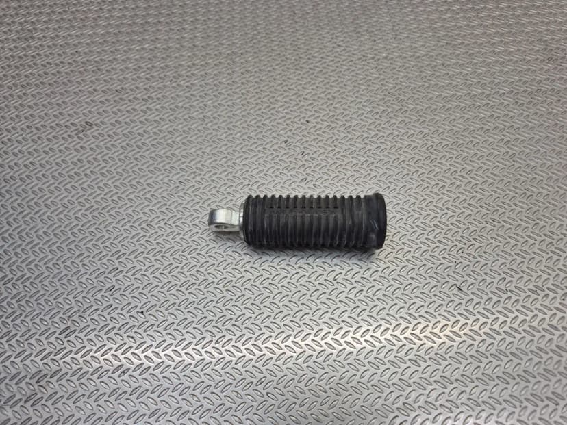 Harley-Davidson XG 750 Street 2015-2018 Rear Footrest Peg / Pedal