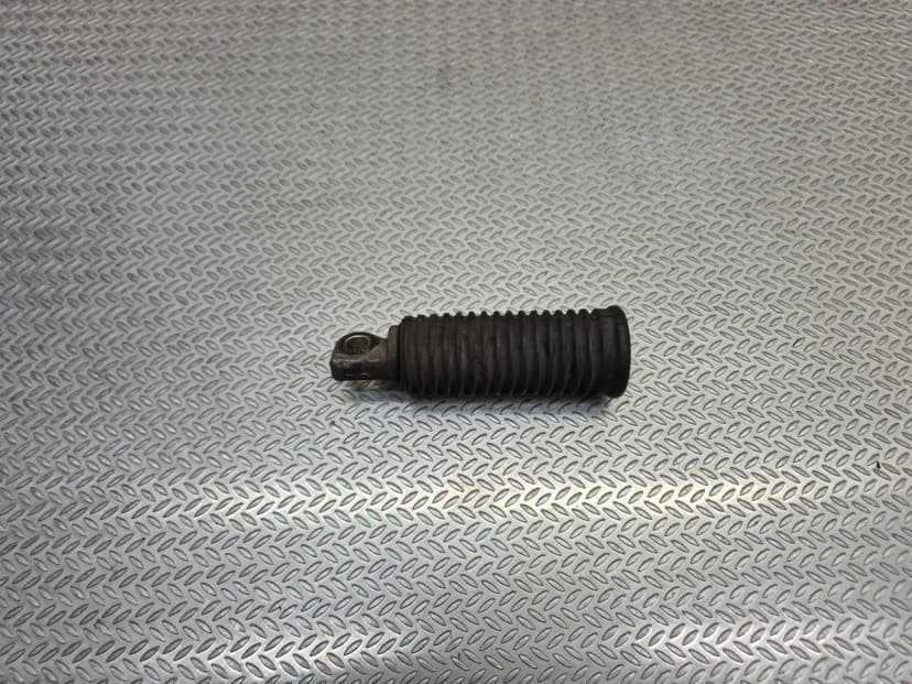 Harley Davidson Sportster 883 04 - 13 Rear Footrest Peg / Pedal